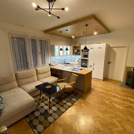 Vila Sik 2 โนเวมิสโต นา โมราเวีย ภายนอก รูปภาพ